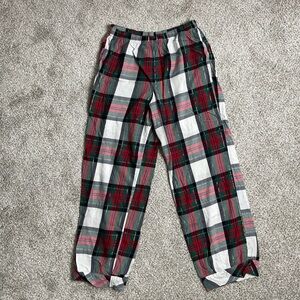 Victoria's Secret
Christmas Flannel Plaid Red Green and Gold Pajama Bottoms SZ M